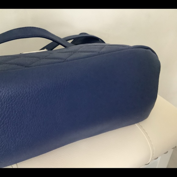 Shoulder bag - Picture 2 of 5